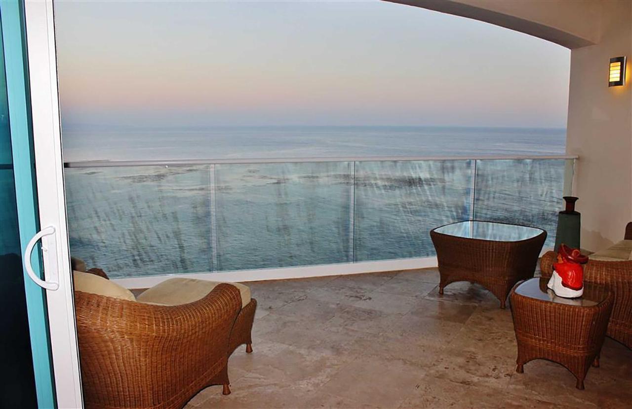 Rosarito Beach Condo - Large Patio With Ocean Views! Divisadero  Bagian luar foto