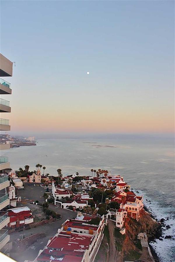 Rosarito Beach Condo - Large Patio With Ocean Views! Divisadero  Bagian luar foto