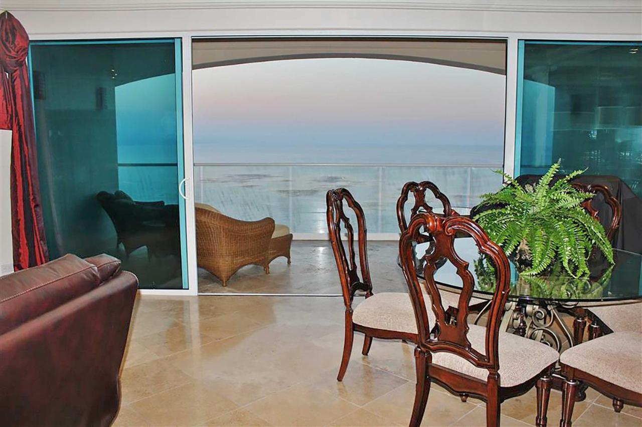 Rosarito Beach Condo - Large Patio With Ocean Views! Divisadero  Bagian luar foto